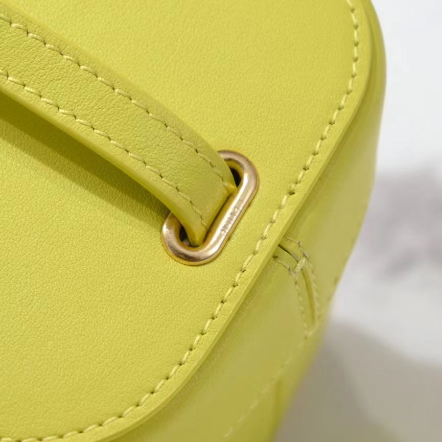 SQUARE BOX CROSSBODY BAG 11 LEMON YELLOW CALFSKIN