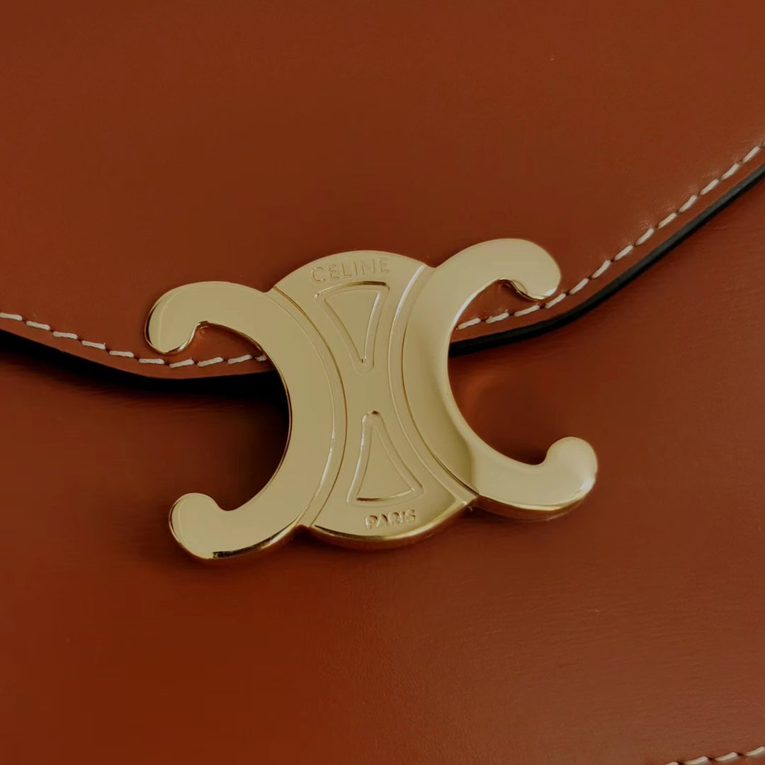 WALLET ON CHAIN MARGO 19 IN RUST ORANGE SMOOTH CALFSKIN GOLD HARDWARE