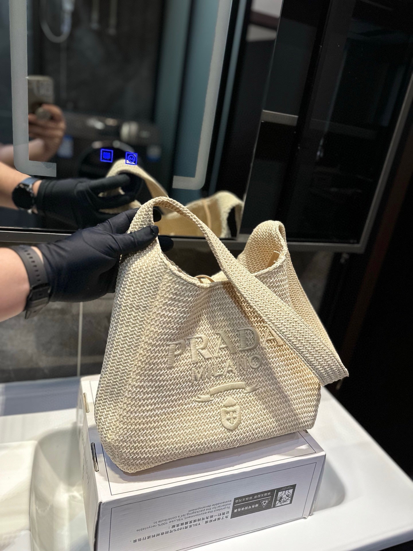 BEIGE EMBROIDED LOGO TOTE BAG 32 IN BEIGE WOVEN RAFFIA