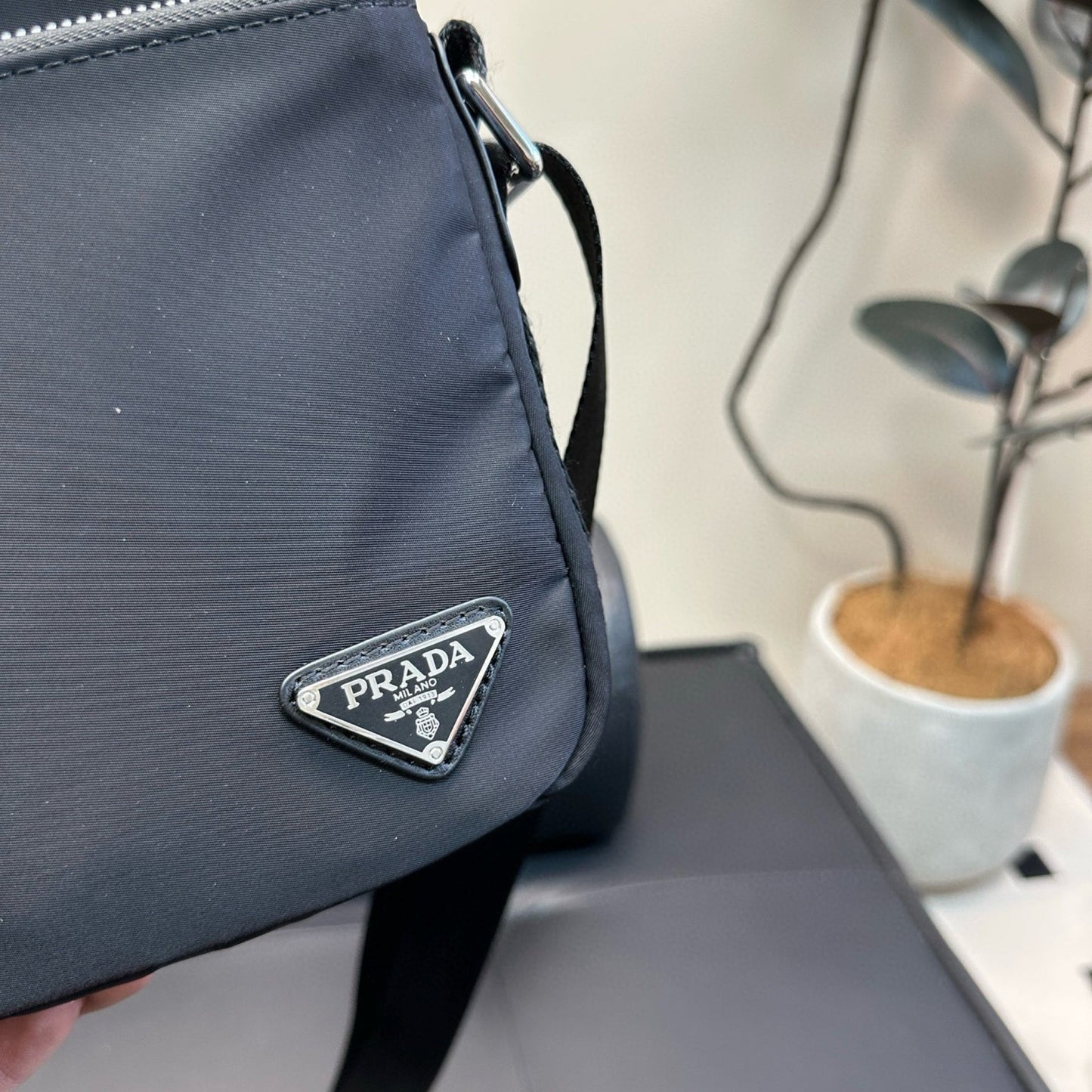 TRIANGLE LOGO CROSSBODY BAG 22 IN BLACK RE-NYLON WITH STRAP