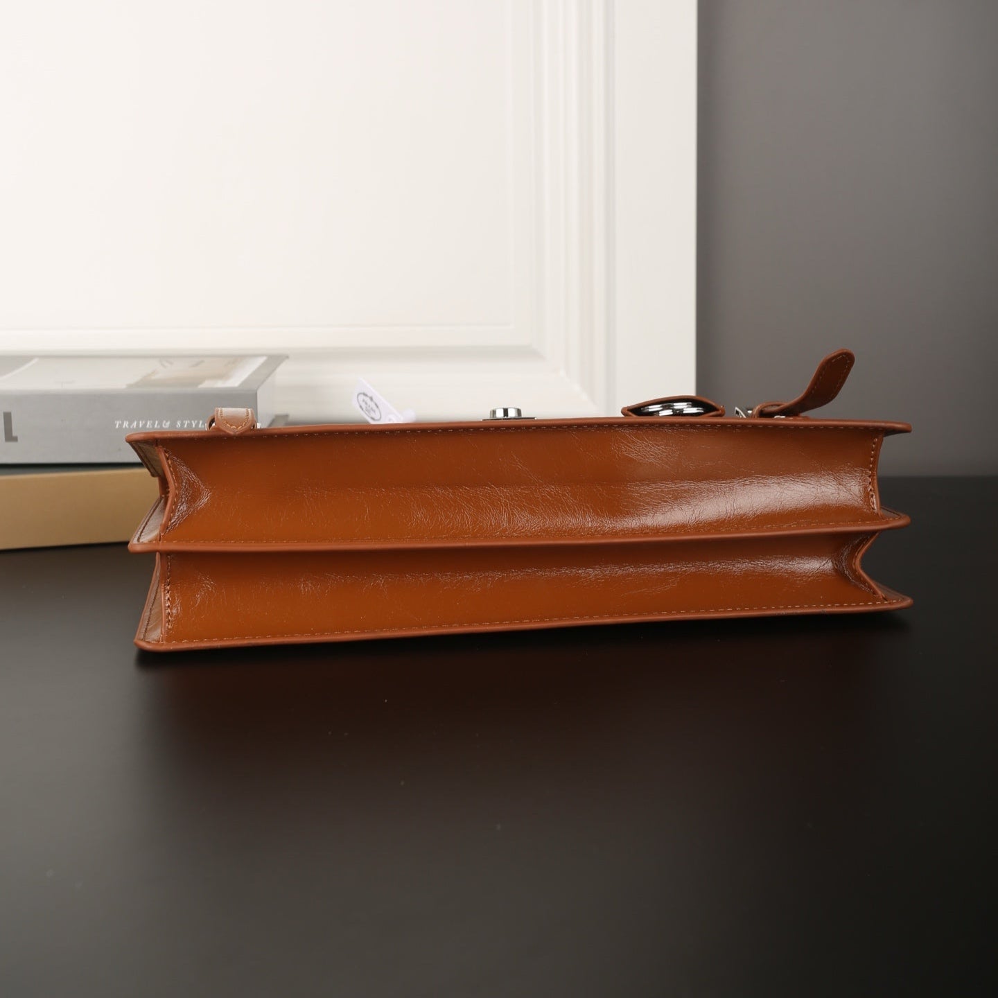 WORK BRIEFCASE 33 IN BROWN SHINY SMOOTH CALFSKIN