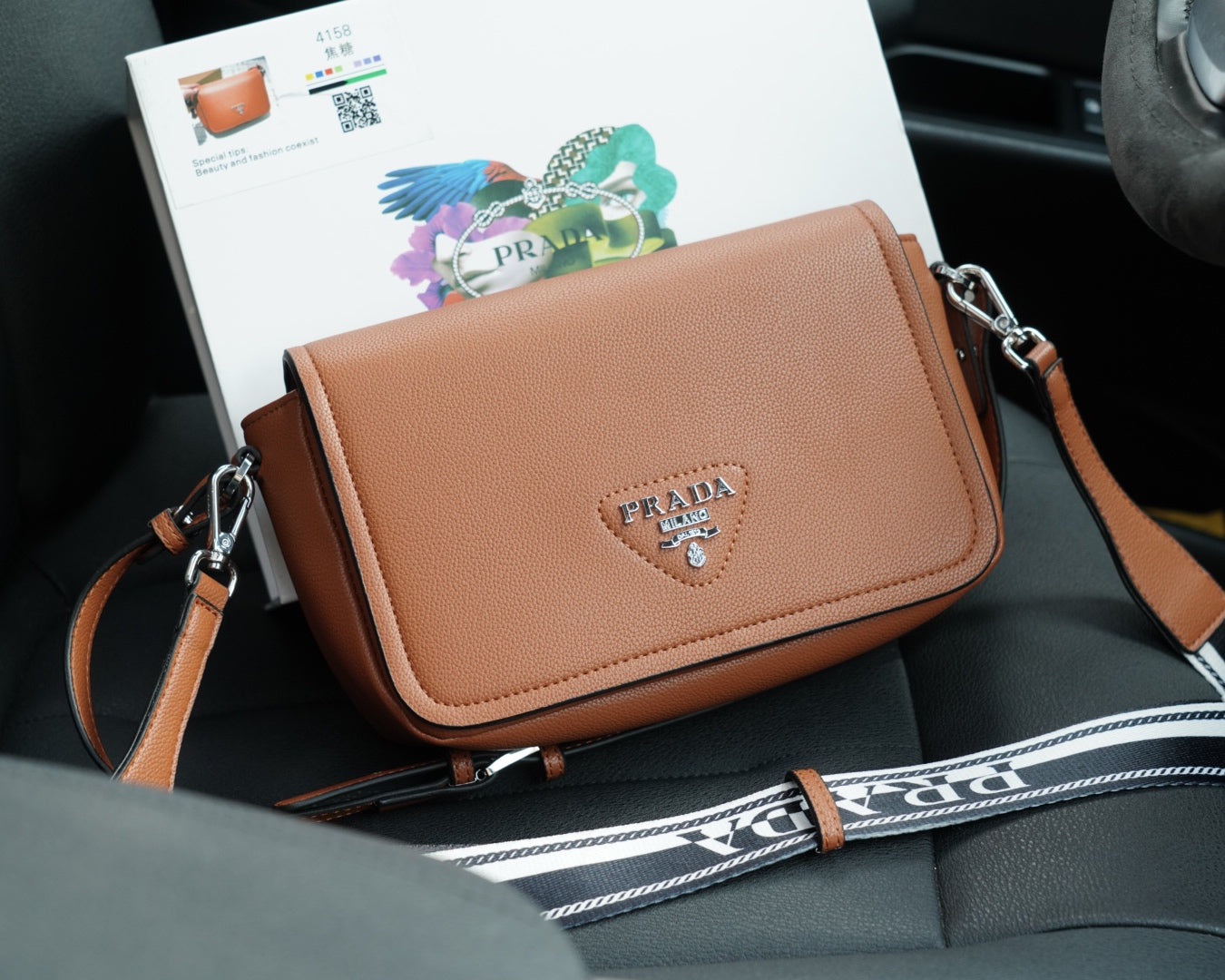 SHOULDER BAG 26 IN BROWN SHINY GRAINED CALFSKIN