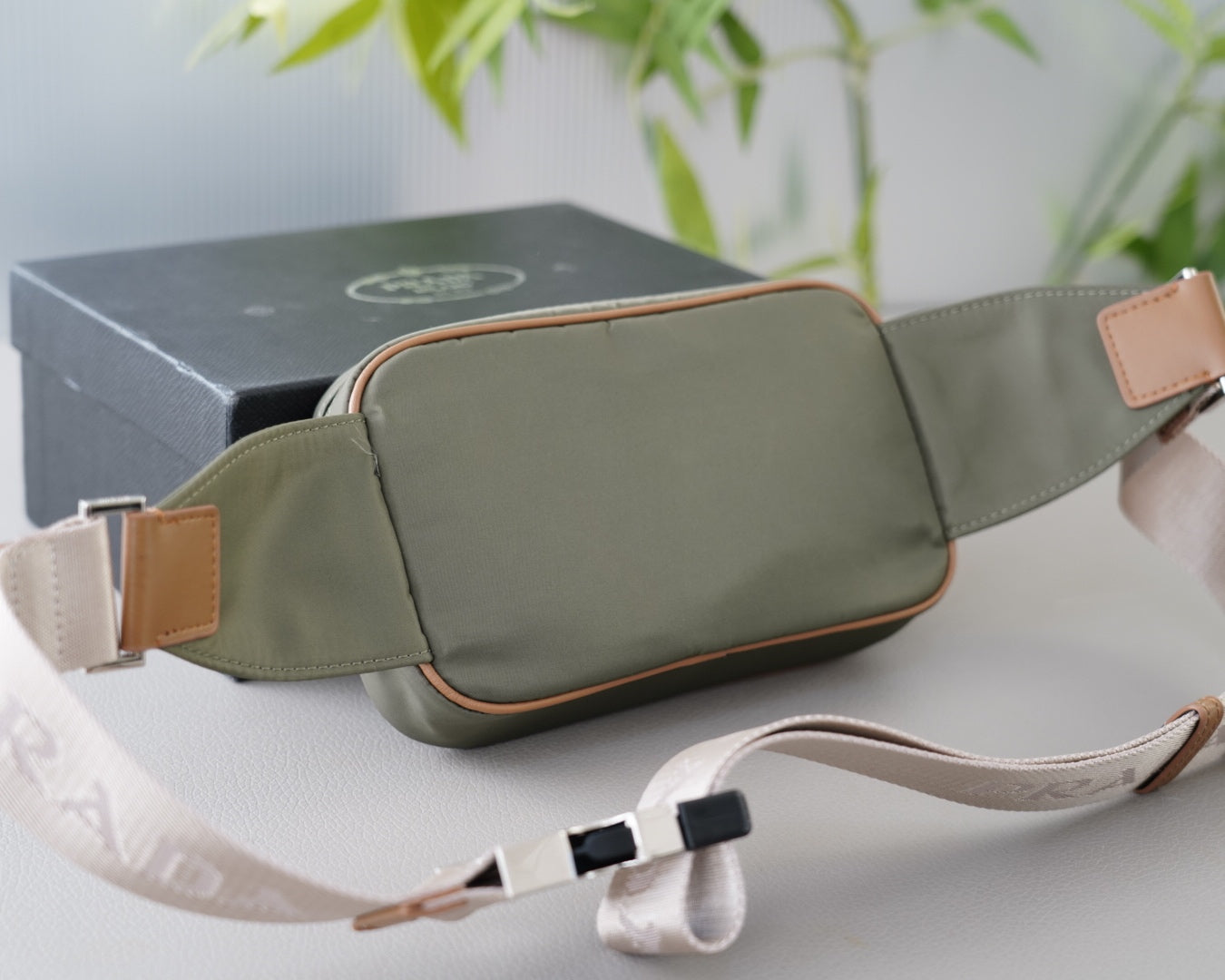 SHOULDER BAG 22 IN GRANITE GREEN RE-NYLON MIX BROWN CALFSKIN