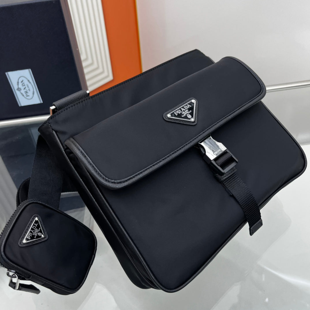 TRIANGLE LOGO CROSSBODY BAG 25 IN BLACK SAFFIANO LEATHER