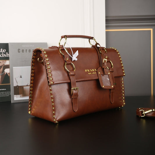 STUDDED BRIEFCASE 34 IN BROWN SHINY SMOOTH CALFSKIN