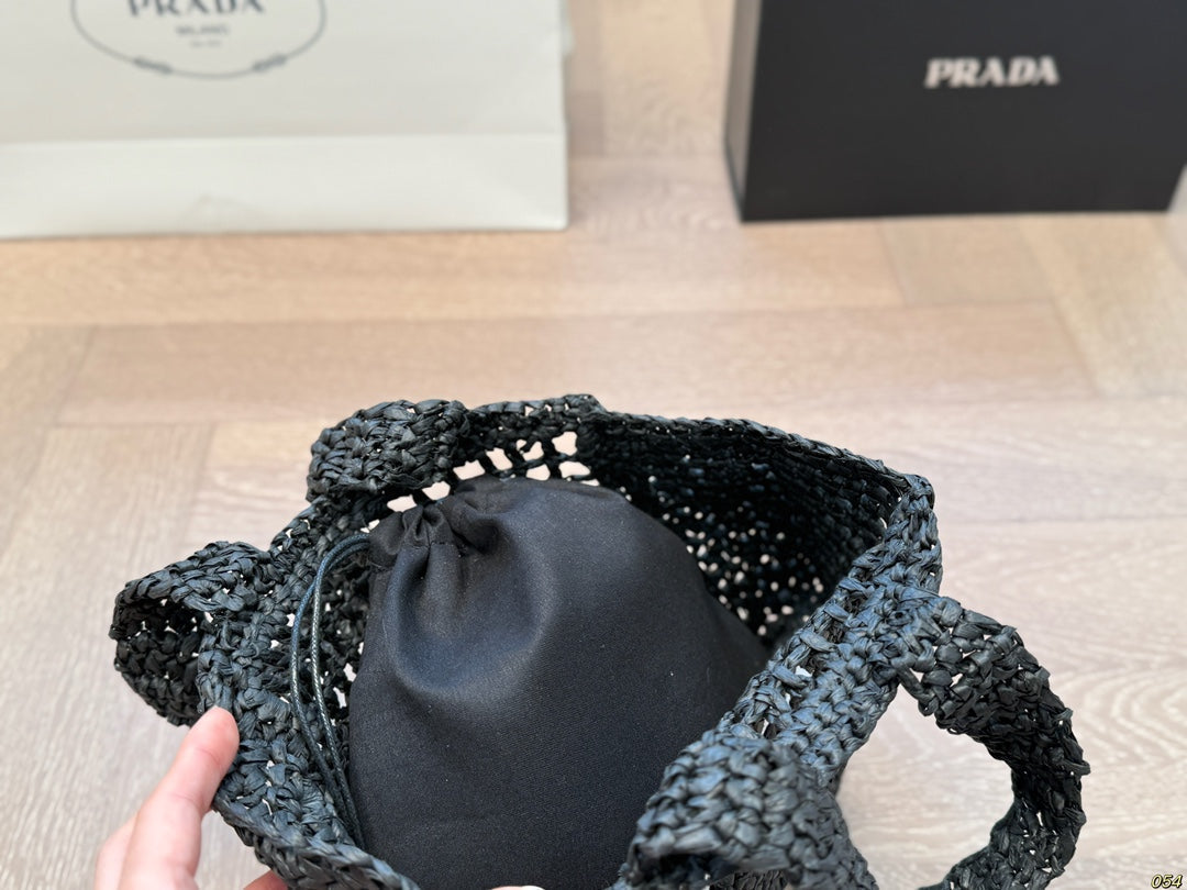 WHITE EMBROIDED LOGO TOTE BAG 22 IN BLACK WOVEN RAFFIA